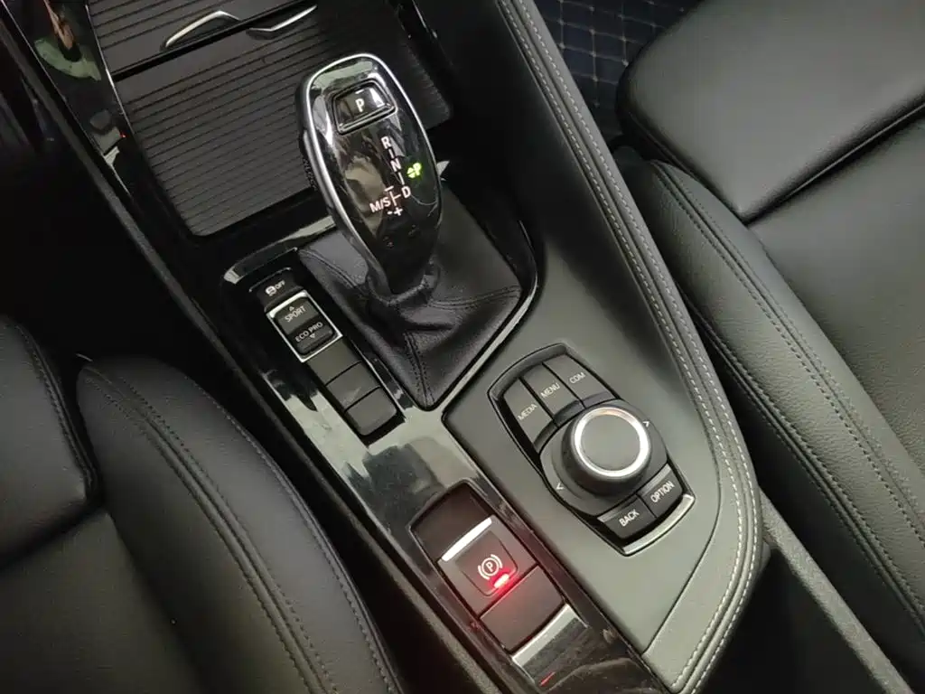 BMW X2 (Import) — миниатюра 14
