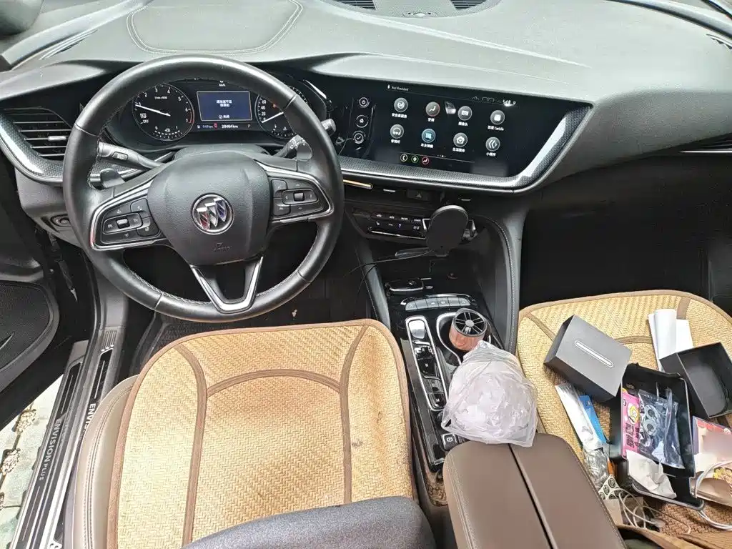 Buick Envision Plus — миниатюра 10
