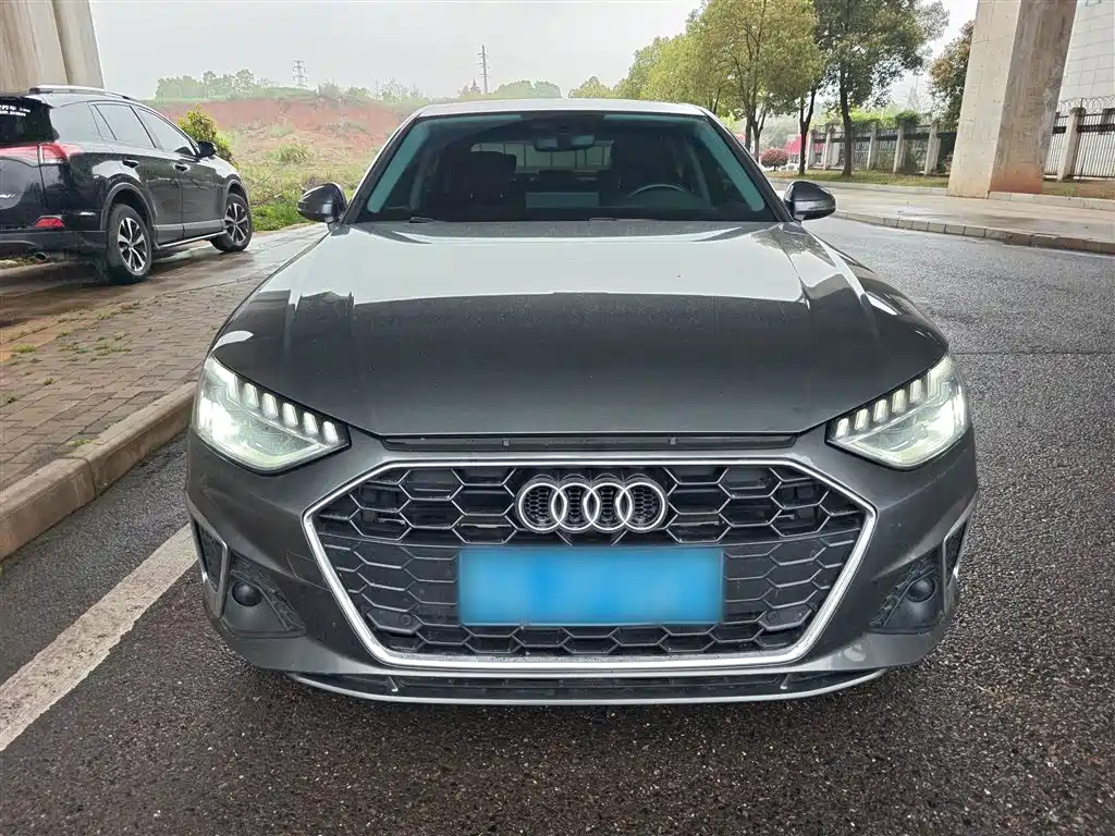 Audi A4L 2022 40 TFSI Fashion
