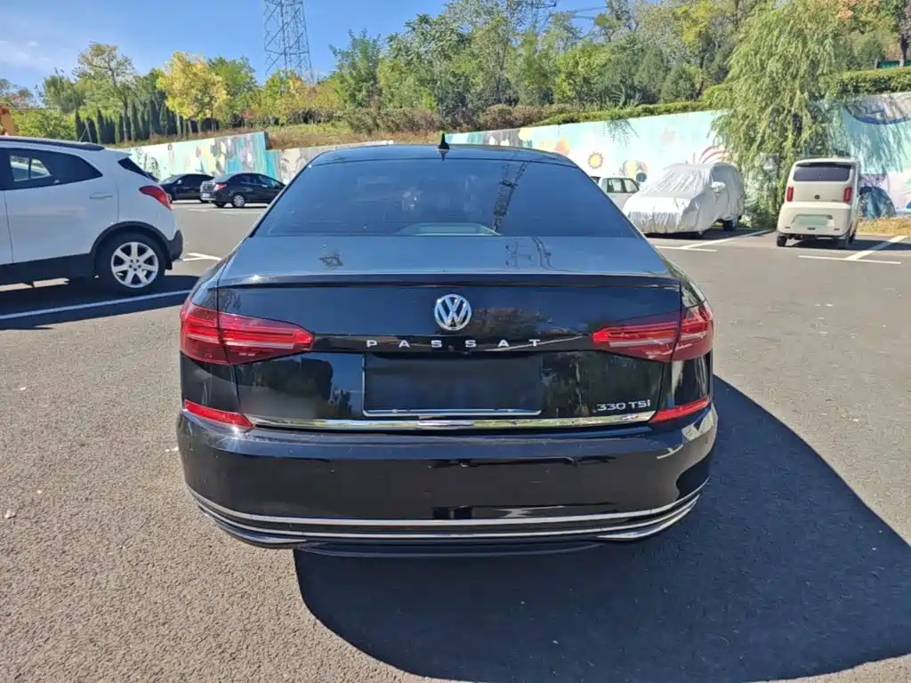 Volkswagen Passat — миниатюра 6