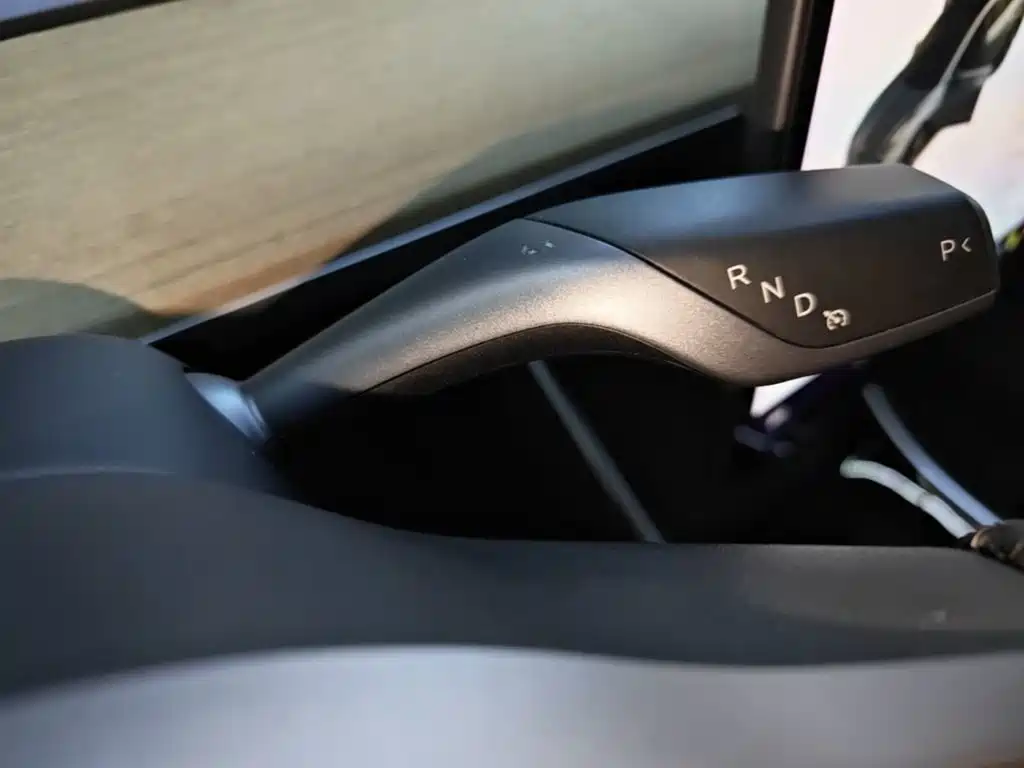 Tesla Model 3 — миниатюра 14