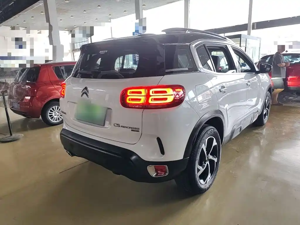 Citroen C5 AIRCROSS — миниатюра 7