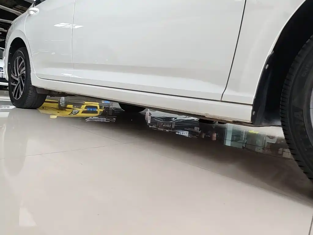 Volkswagen Lavida — миниатюра 21