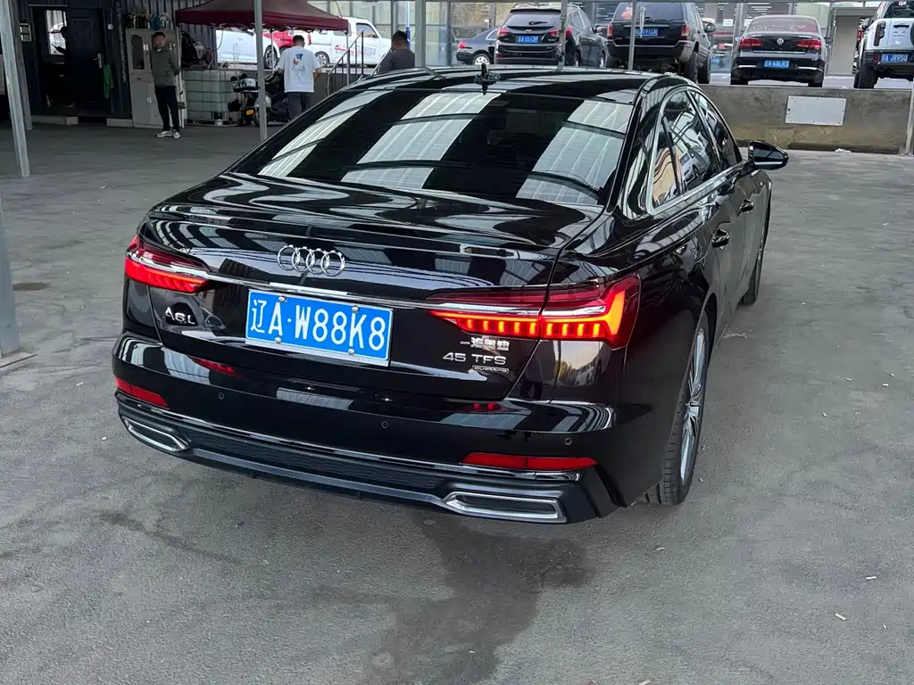 Audi A6L — миниатюра 9