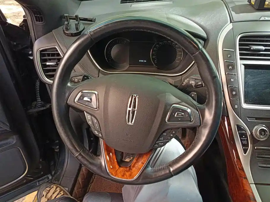 Lincoln MKX — миниатюра 15