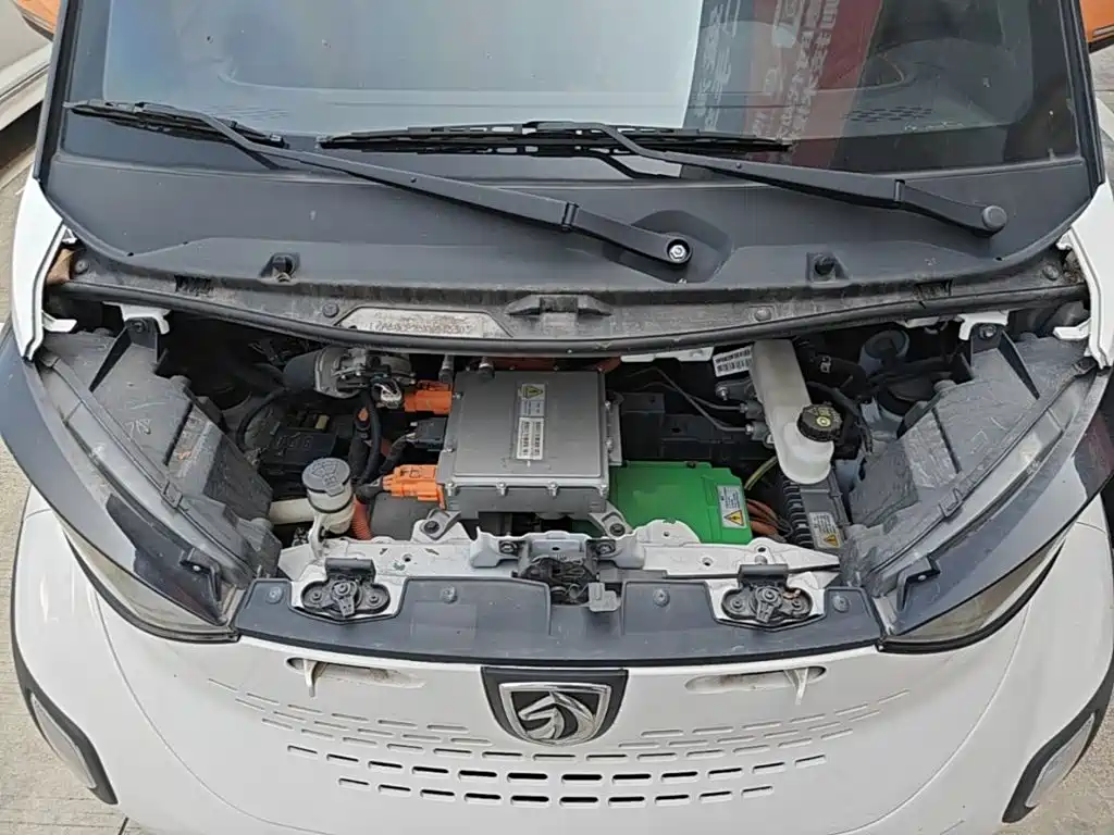 Baojun E100 — миниатюра 20