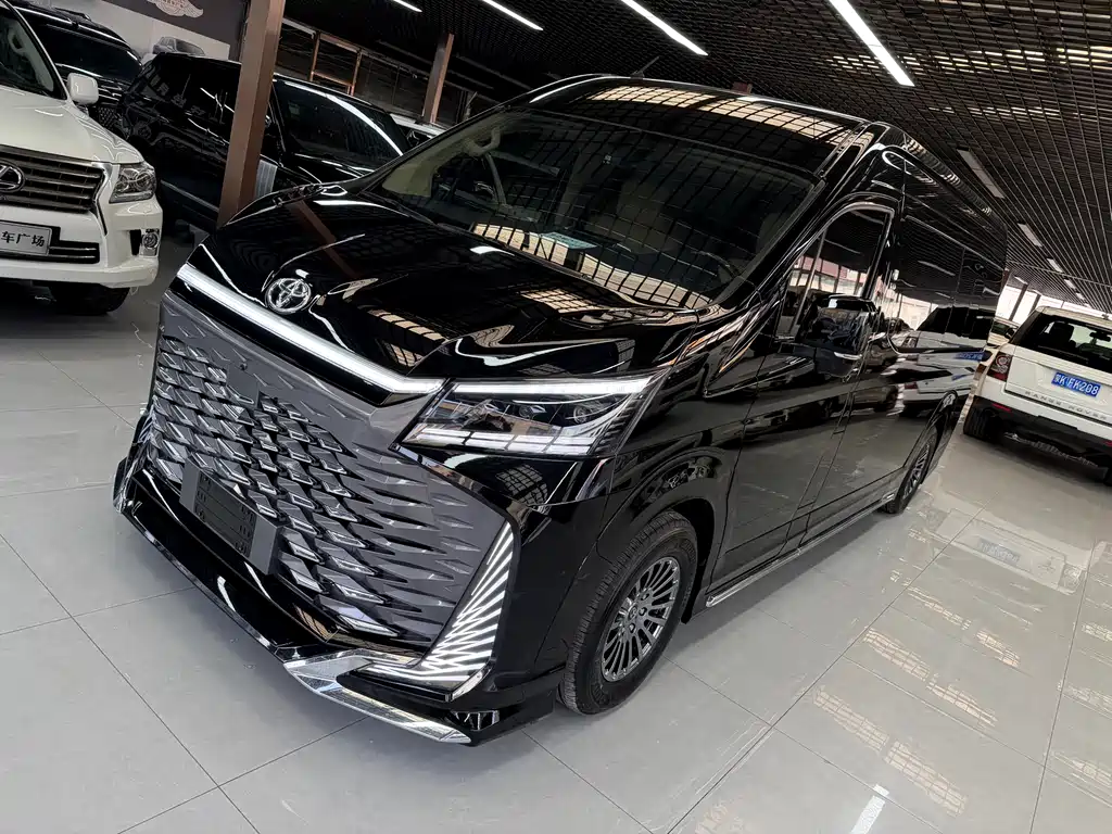 Toyota HiAce 2025 3.5L
