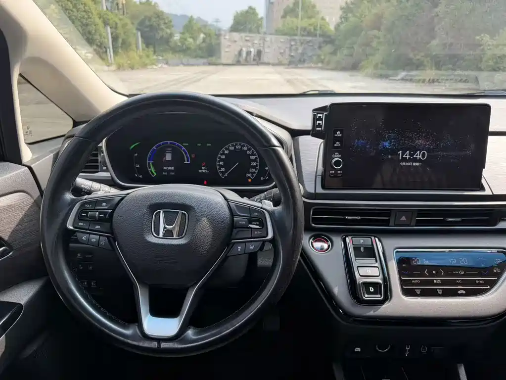 Honda Elysion — миниатюра 13