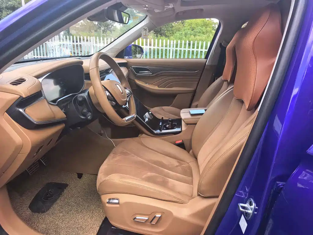 Roewe MARVEL X — миниатюра 8