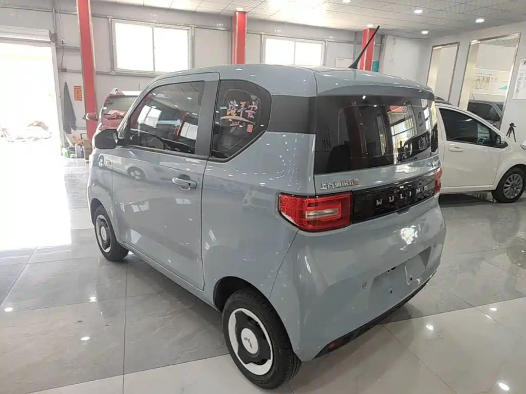Wuling MINIEV — миниатюра 5