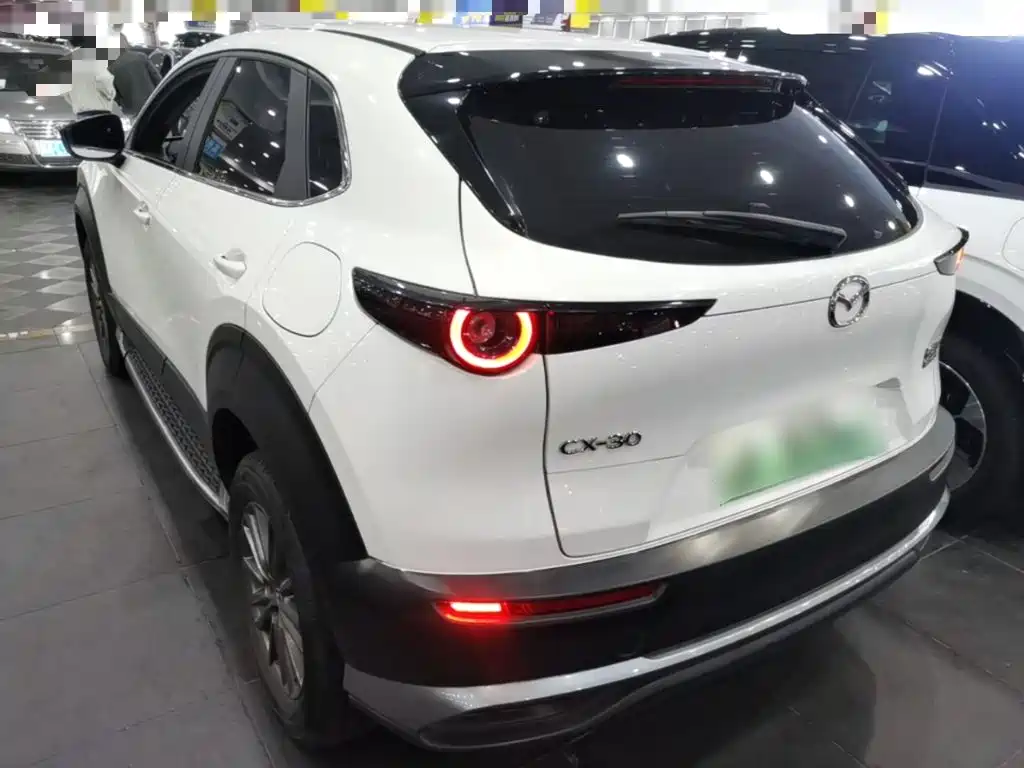 Mazda CX-30 EV — миниатюра 5