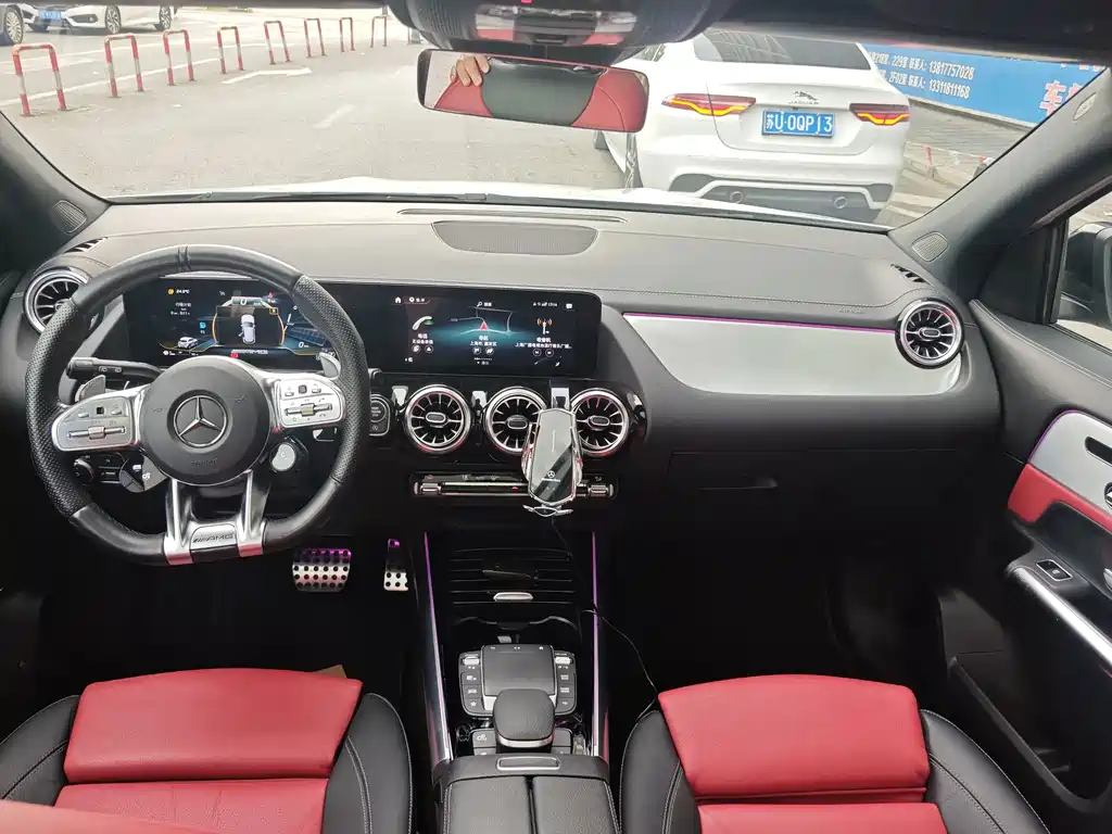 Mercedes-Benz GLA AMG — миниатюра 5