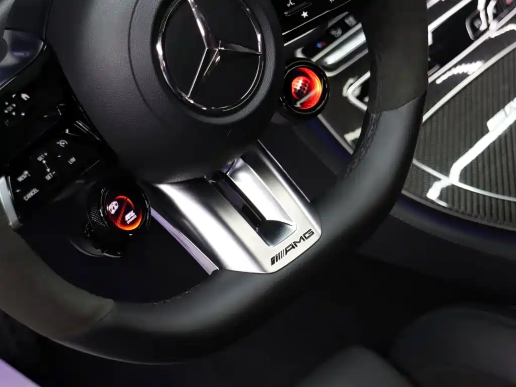 Mercedes-Benz E-Class AMG — миниатюра 10