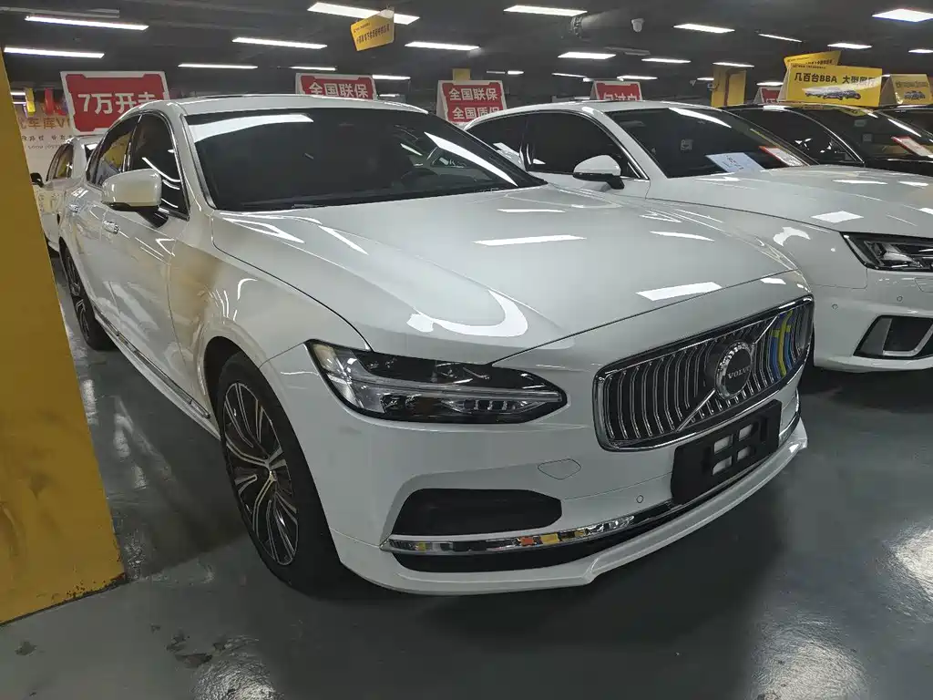 Volvo S90 — миниатюра 3