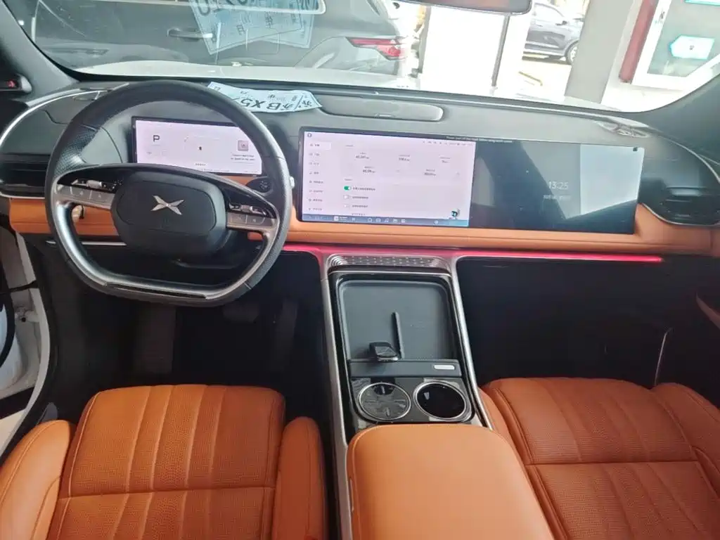 XPeng G9 — миниатюра 10