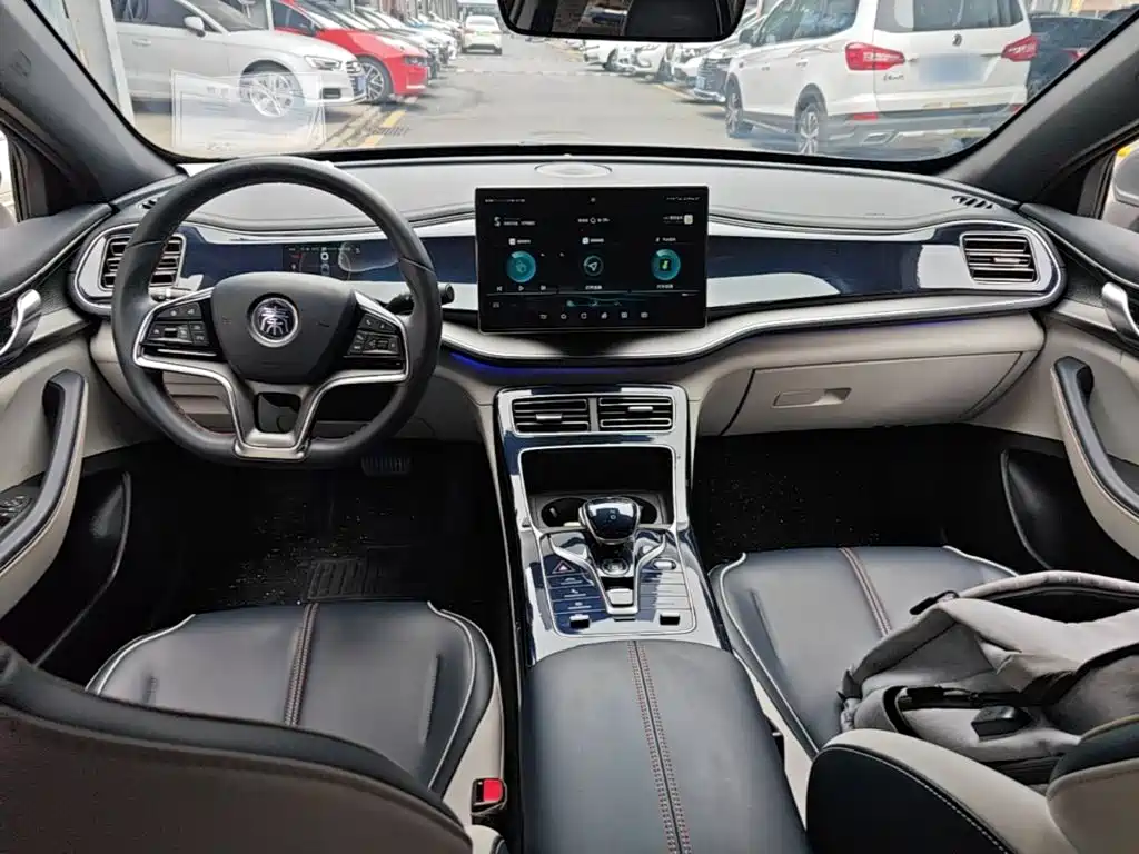 BYD Qin PLUS — миниатюра 10