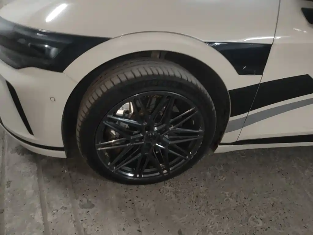 Zeekr 007GT — миниатюра 23