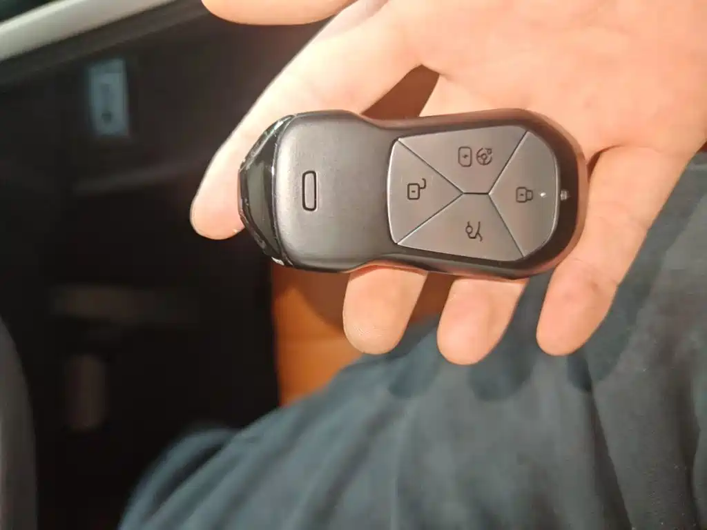 XPeng G9 — миниатюра 9