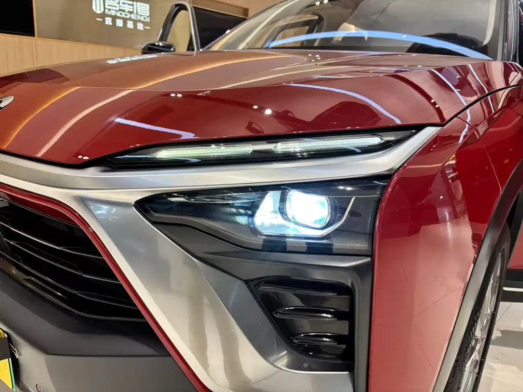 NIO NIO ES8