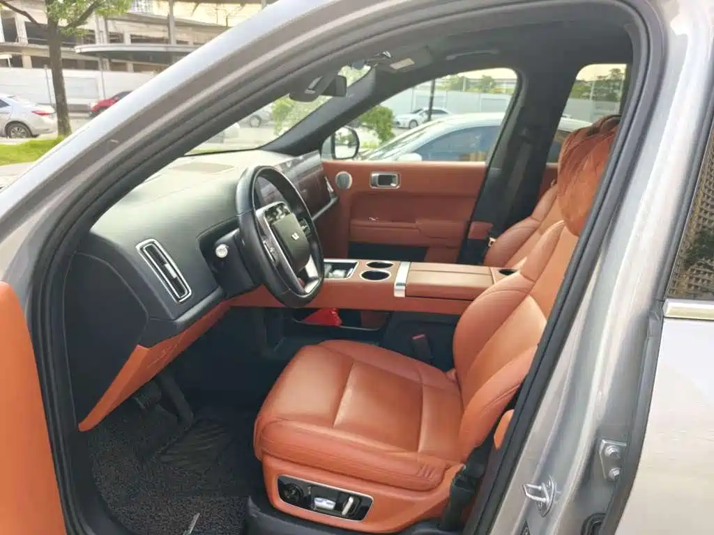 Li Auto Li L8 — миниатюра 6
