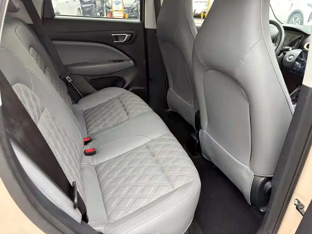 Leapmotor Leapmotor T03 — миниатюра 12