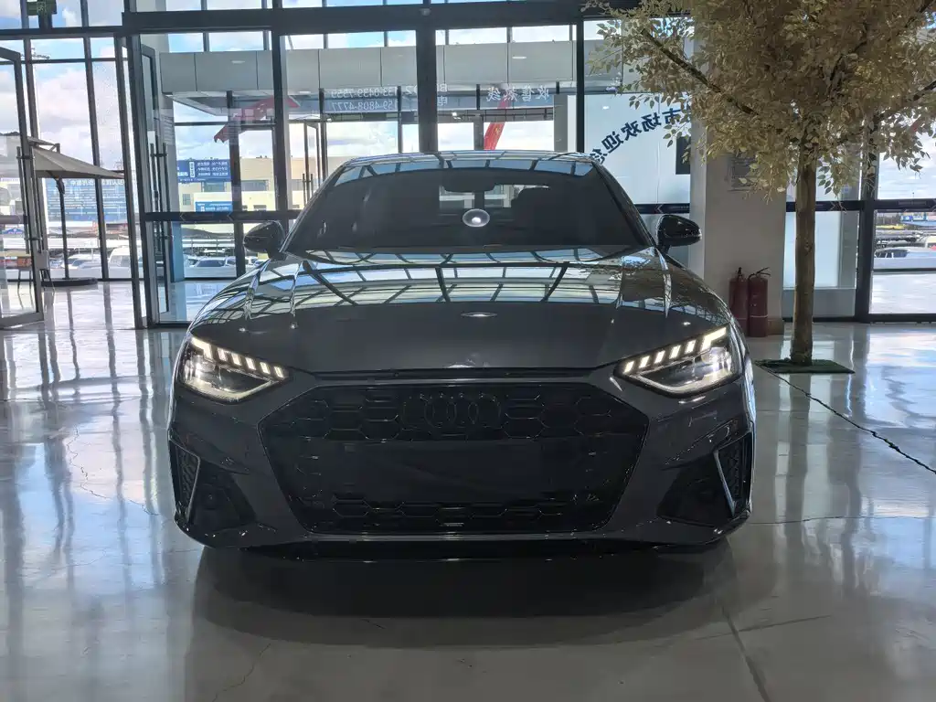 Audi A4L — миниатюра 2