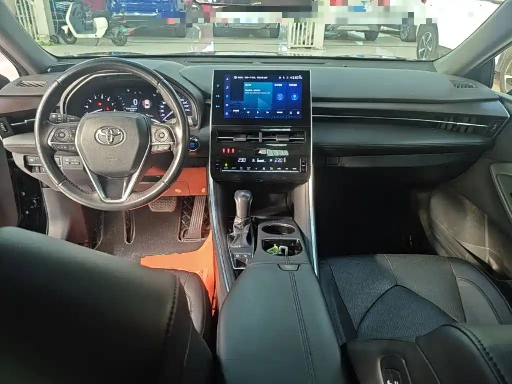 Toyota Avalon — миниатюра 10