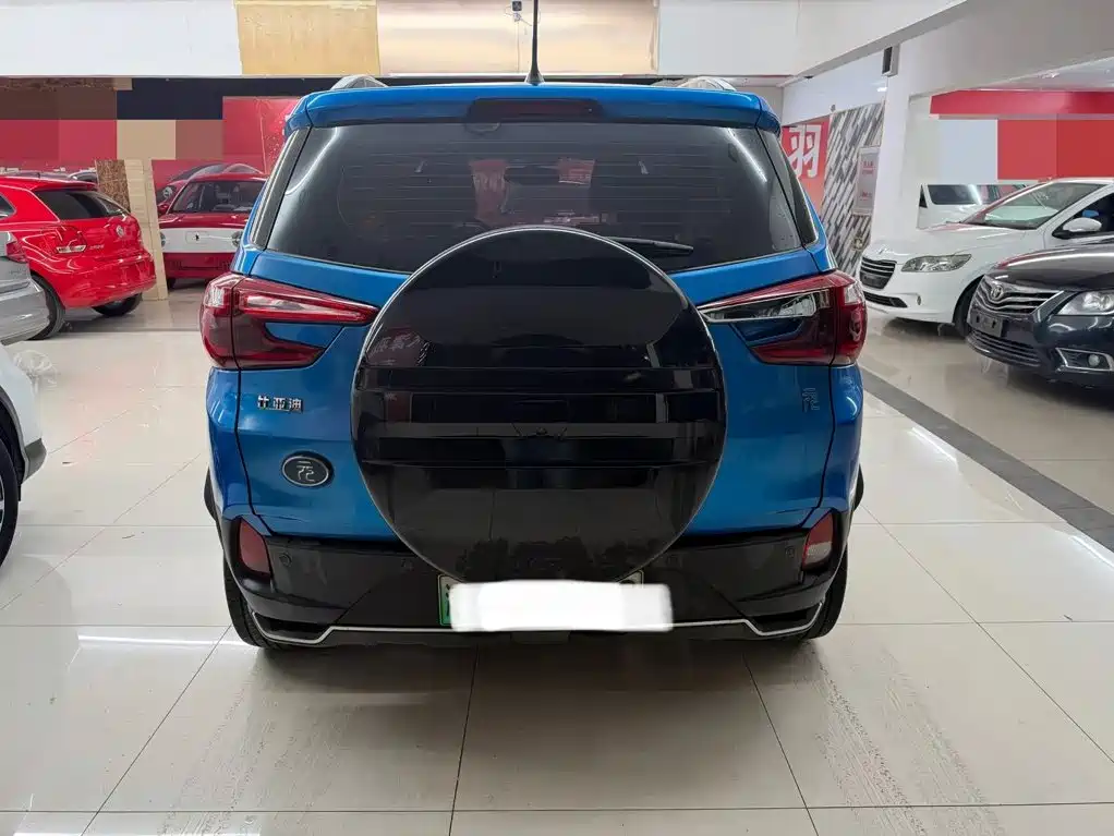 BYD Yuan EV — миниатюра 4