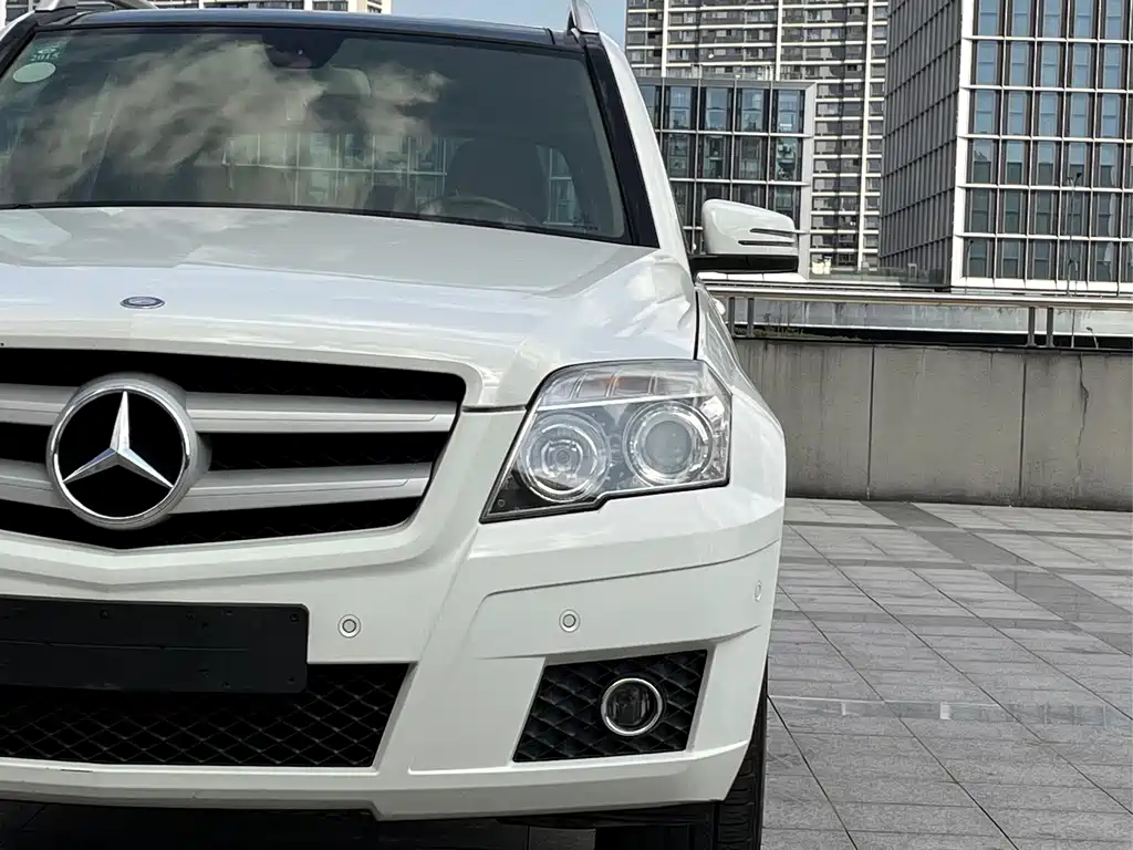 Mercedes-Benz GLK-Class (Import) — миниатюра 7