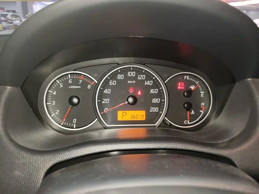 Suzuki Swift — миниатюра 12