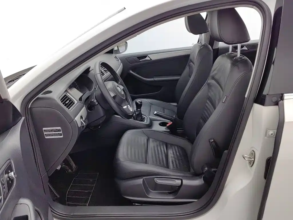 Volkswagen Sagitar — миниатюра 10