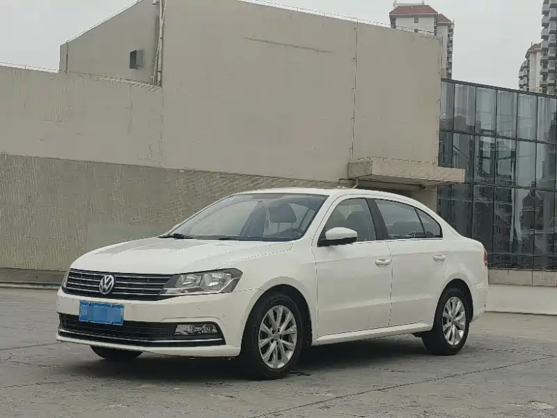 Volkswagen Lavida 2016