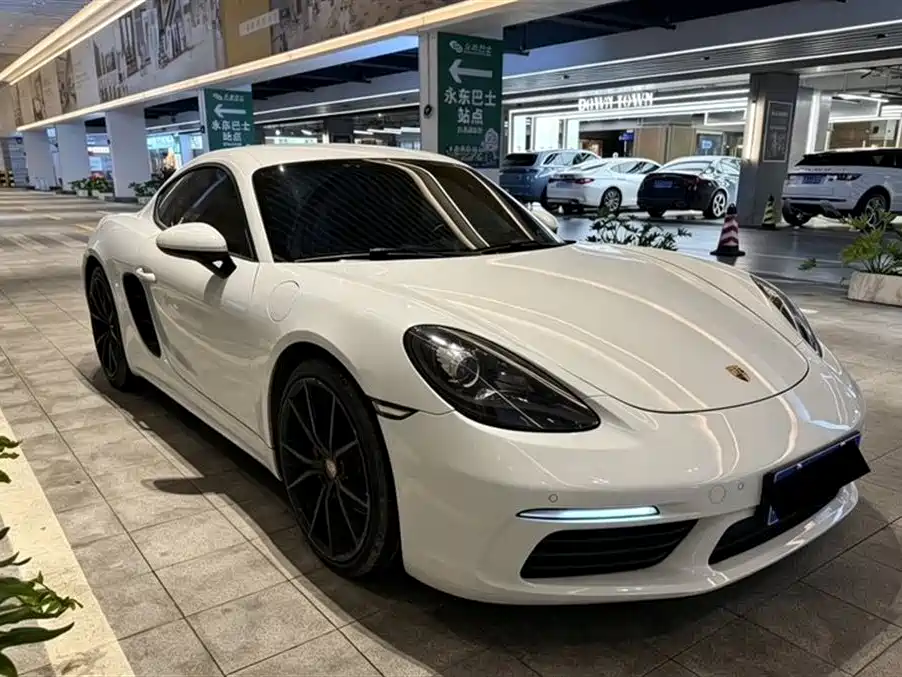 Porsche 718 2018 Cayman 2.0T