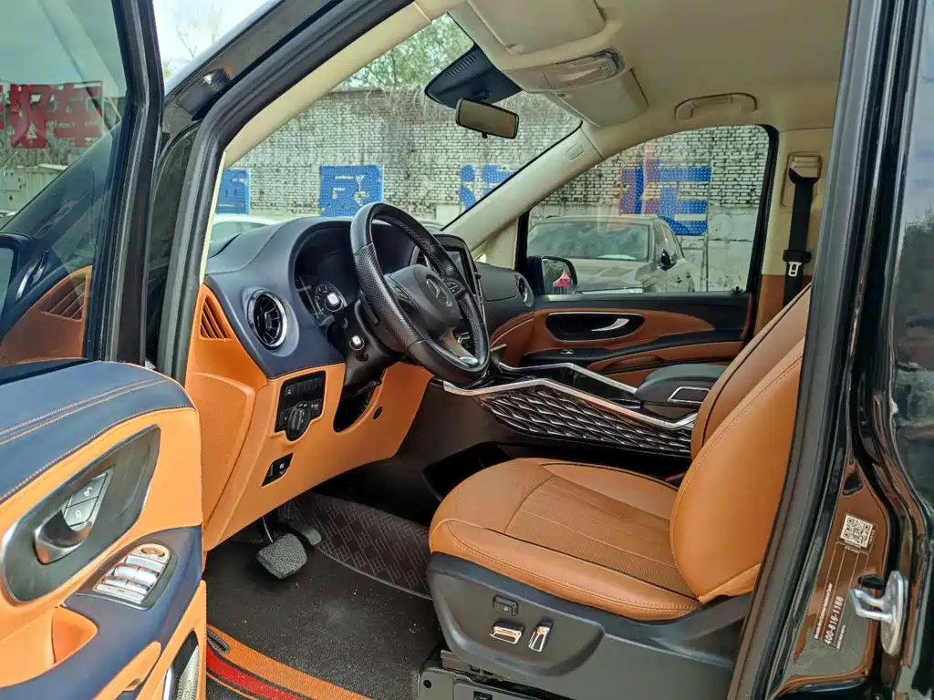Mercedes-Benz Vito — миниатюра 7
