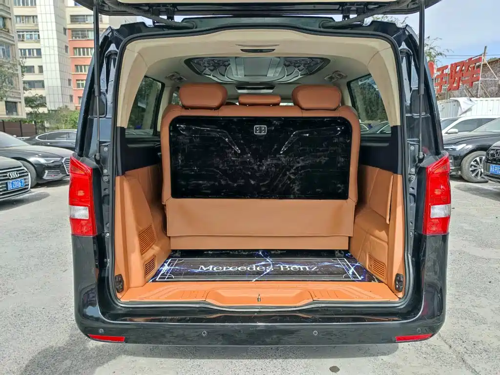 Mercedes-Benz Vito — миниатюра 23