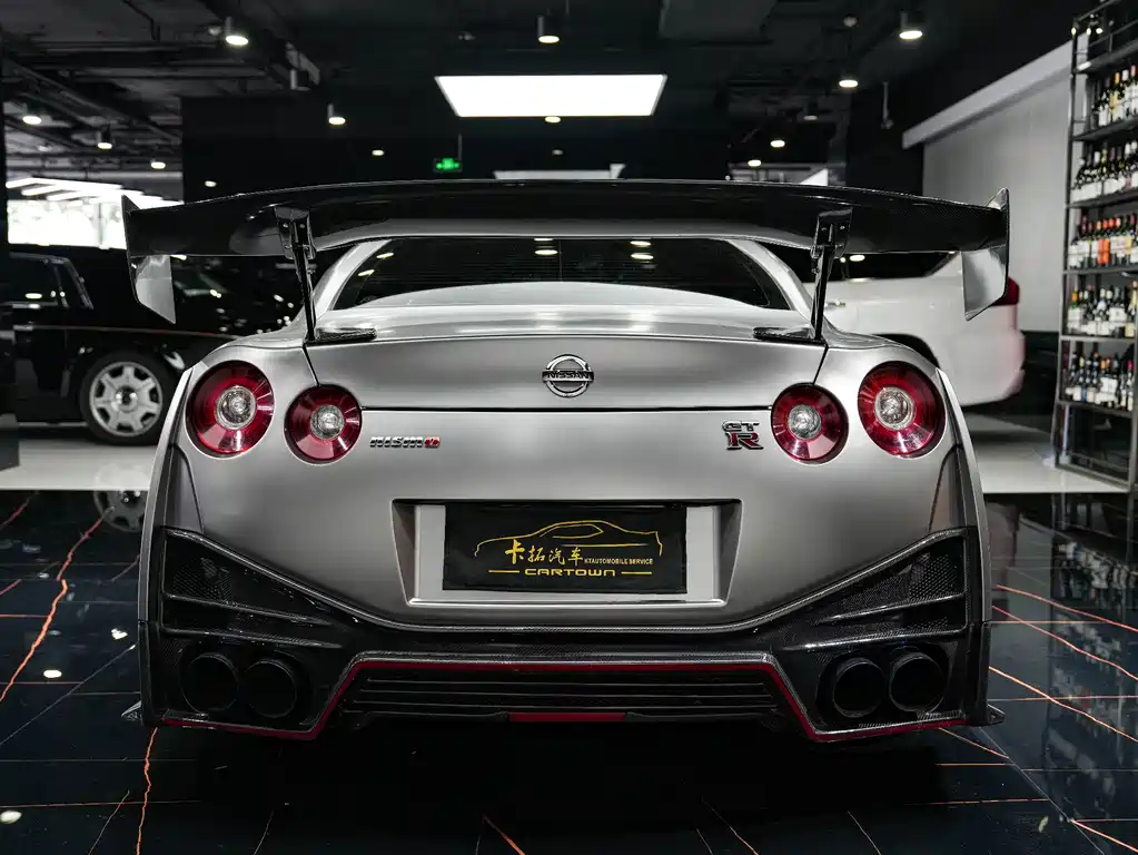 Nissan GT-R — миниатюра 31