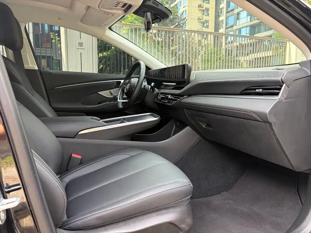 Buick LaCrosse — миниатюра 14