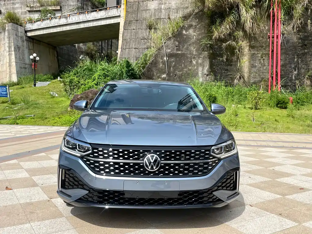 Volkswagen Lavida — миниатюра 2