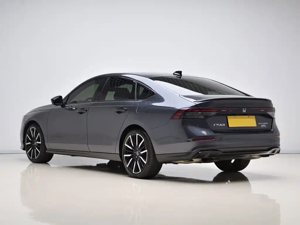 Honda Accord — миниатюра 4