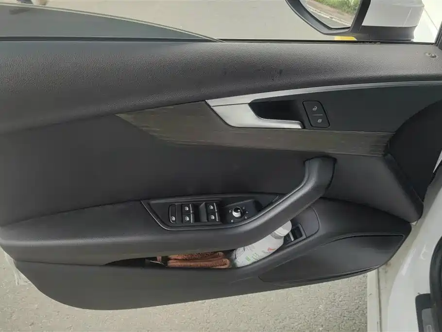 Audi A4L 2018 30 40 TFSI Fashion