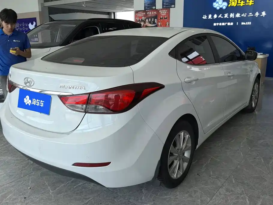 Hyundai Elantra Langdong — миниатюра 3