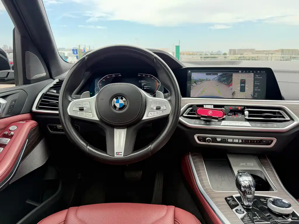 BMW X5 — миниатюра 13