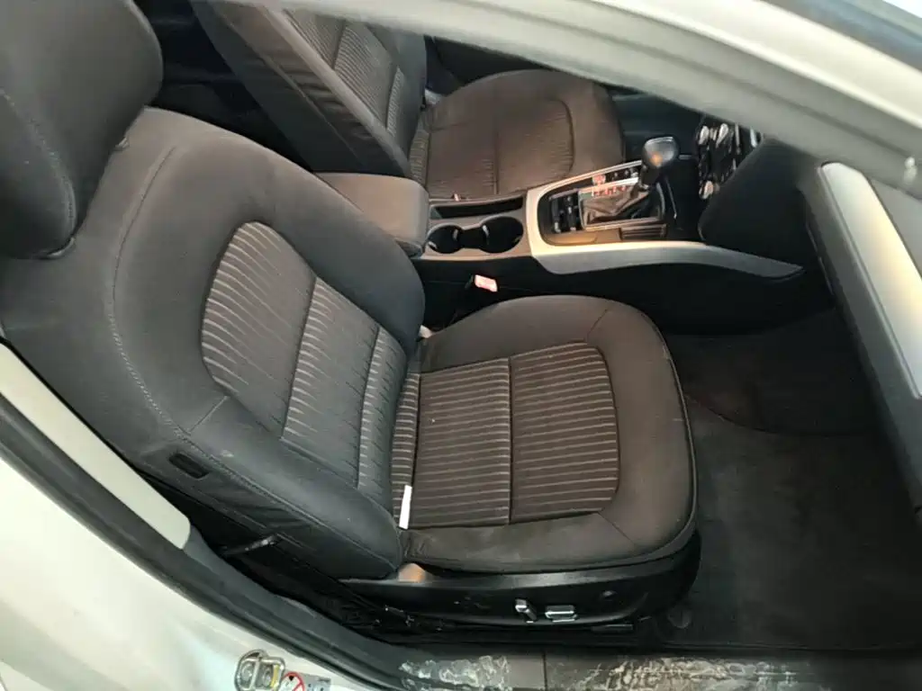 Audi A4L — миниатюра 25