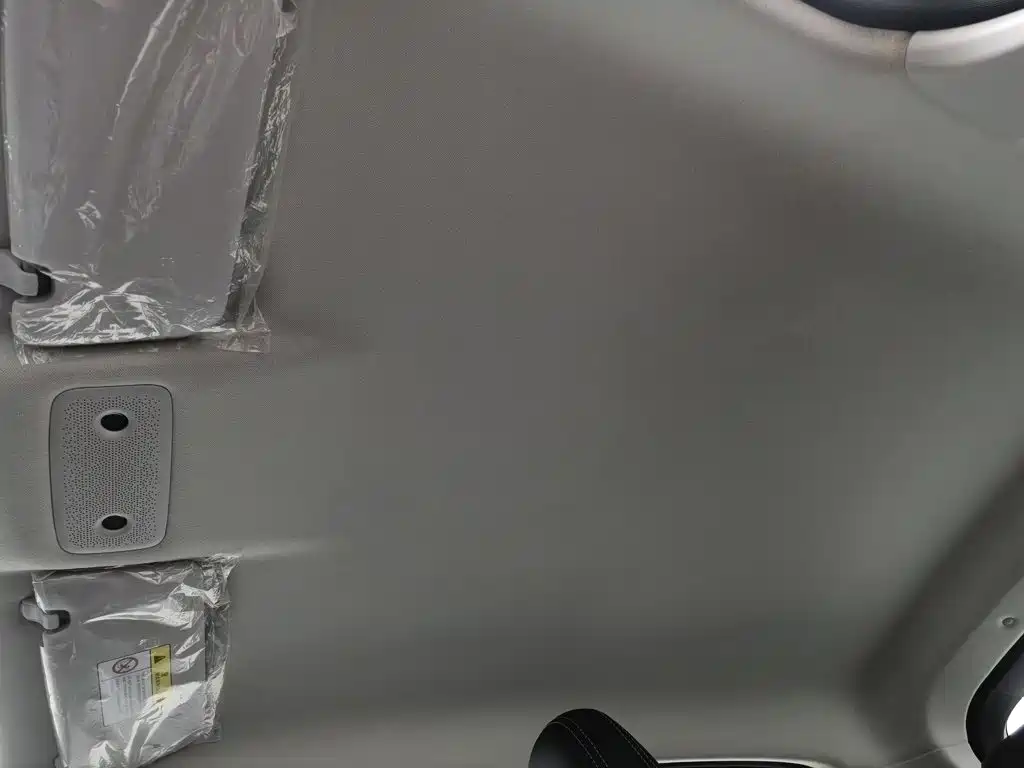 Leapmotor Leapmotor T03 — миниатюра 14