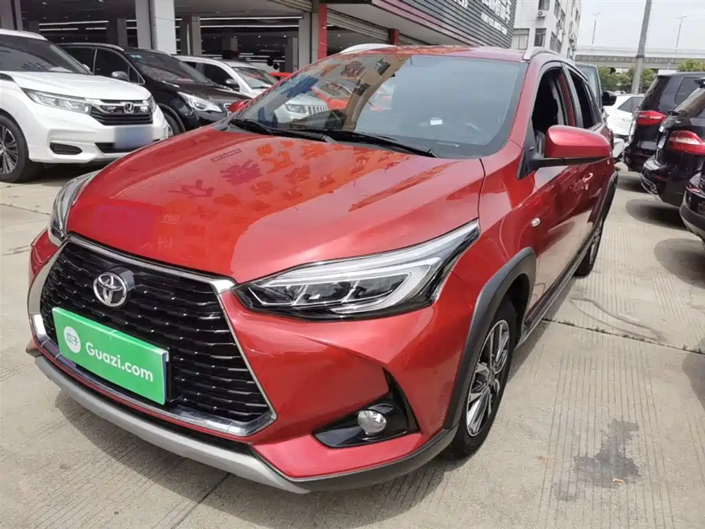 Toyota Yaris L 2023