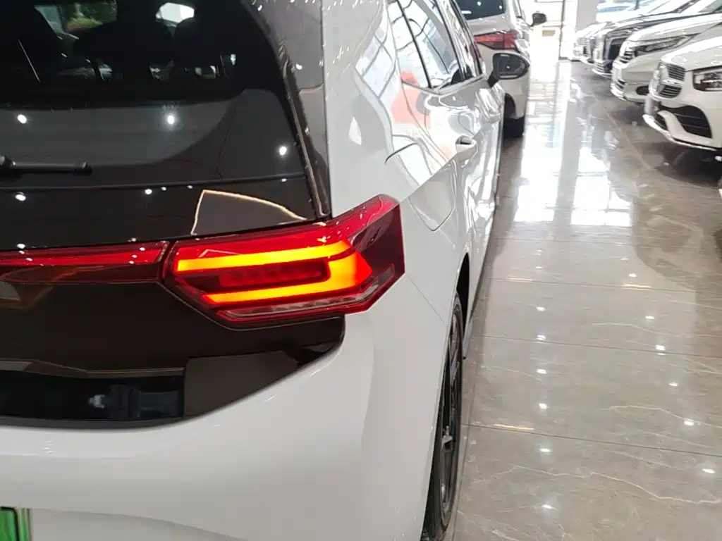 Volkswagen ID.3 — миниатюра 8