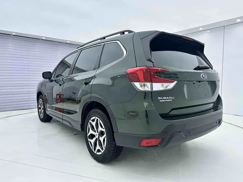 SUBARU FORESTER