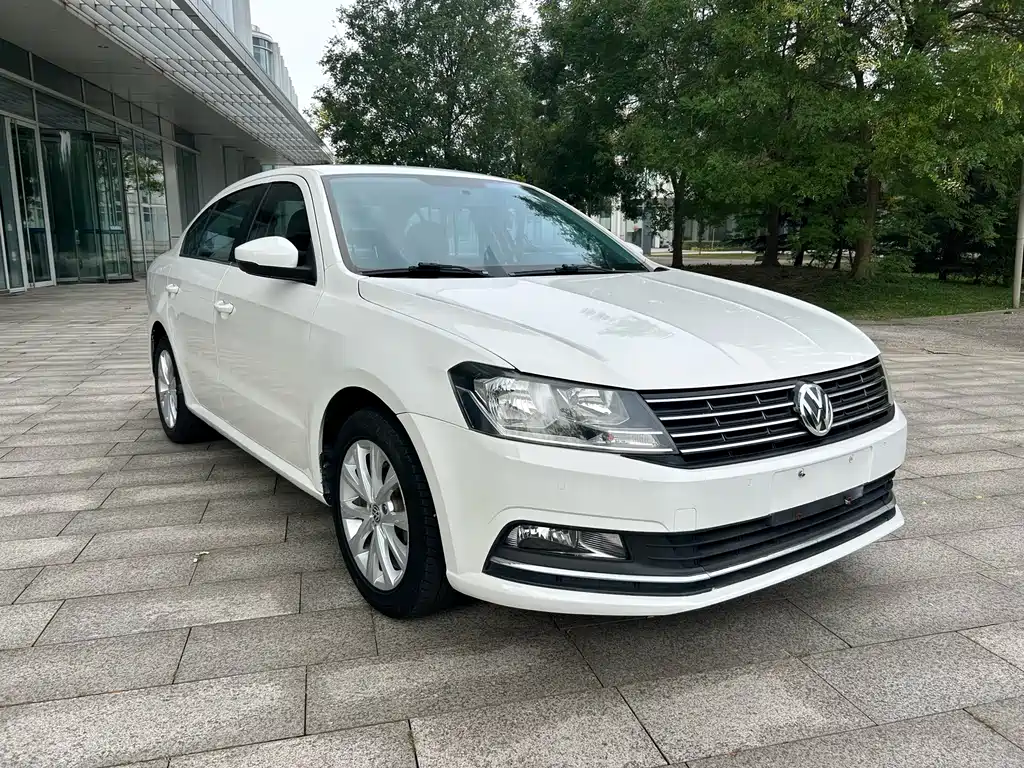 Volkswagen Lavida — миниатюра 3