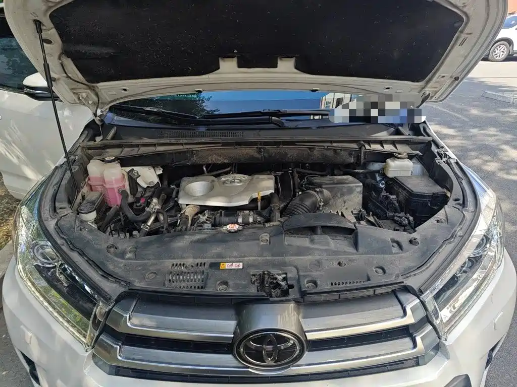 Toyota Highlander — миниатюра 11