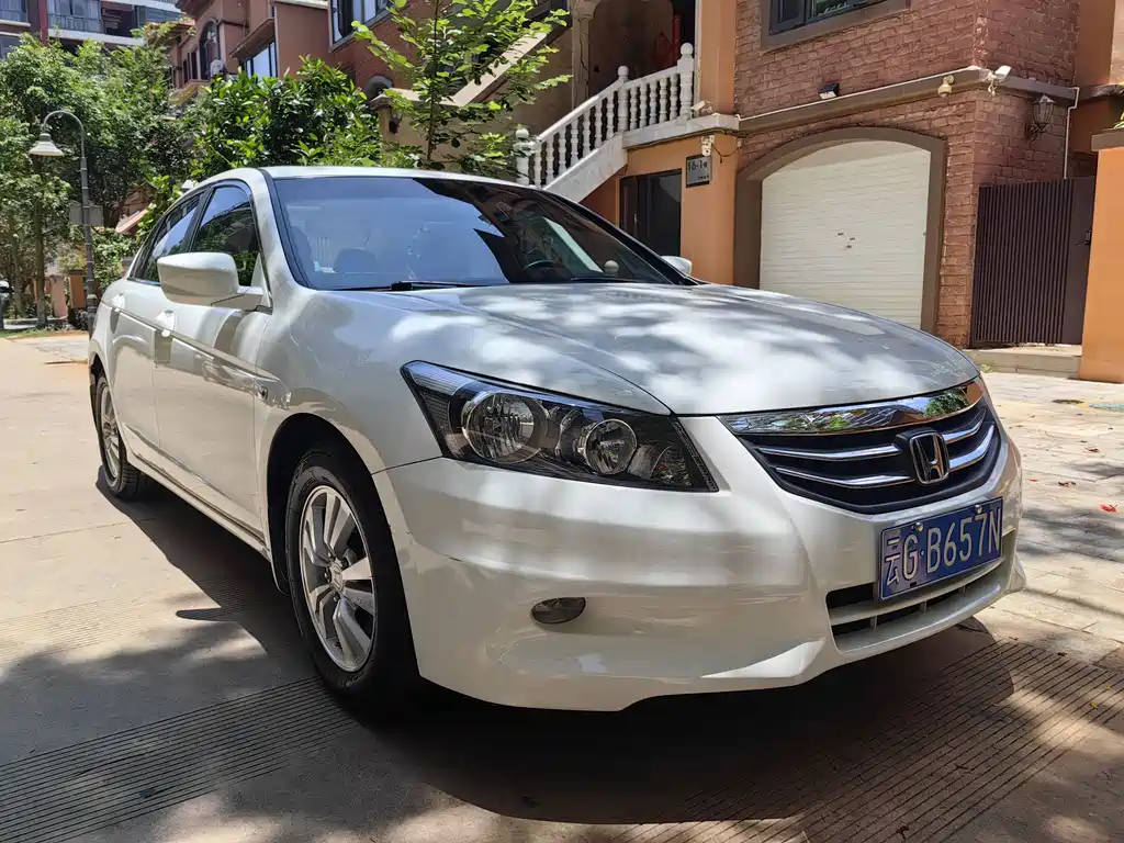 Купить Honda Accord